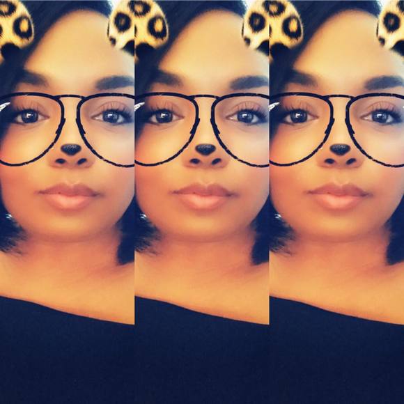 Meet your Posher, Kaeliegh - Picture 1 of 1